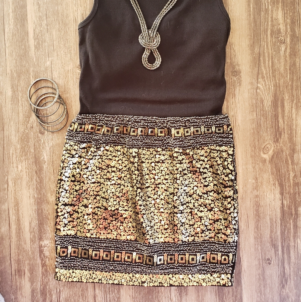GOLD AND SILVER SEQUINED BLACK MINI SKIRT